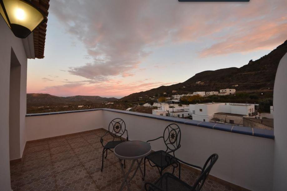 Hotel Montesion Luz Del Desierto Lucainena de las Torres Extérieur photo